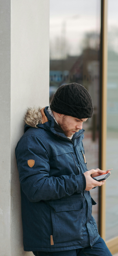 chatter-buddy-person-using-app